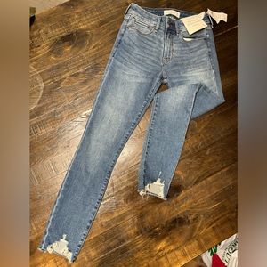 Abercrombie & Fitch Super Skinny Ankle